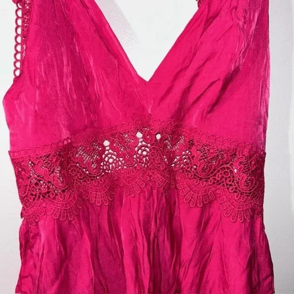 NWT Love Tree Fashion Women's Woven Solid Mini Cami Lace Trim Dress Size M NWT - Picture 2 of 7